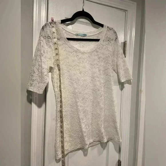 Maurice’s White Lace Stretch Short Sleeve Tree Sheer Pullover Scoop Neck Size S - Picture 5 of 9
